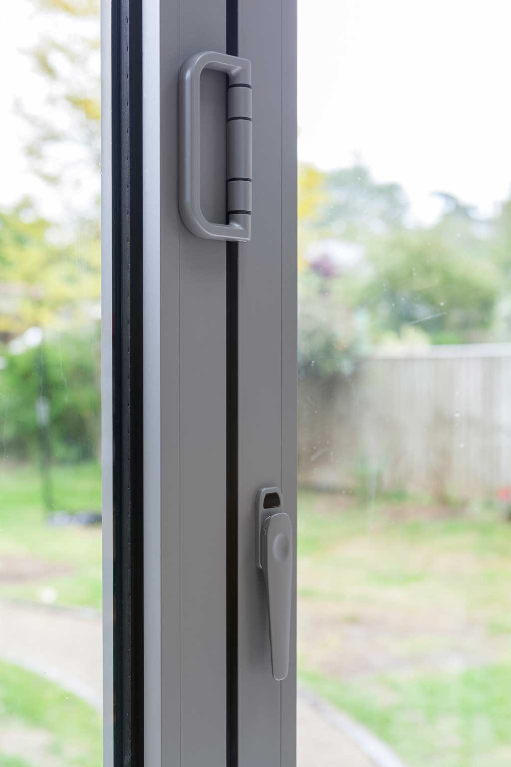 aluminium bifold door handle